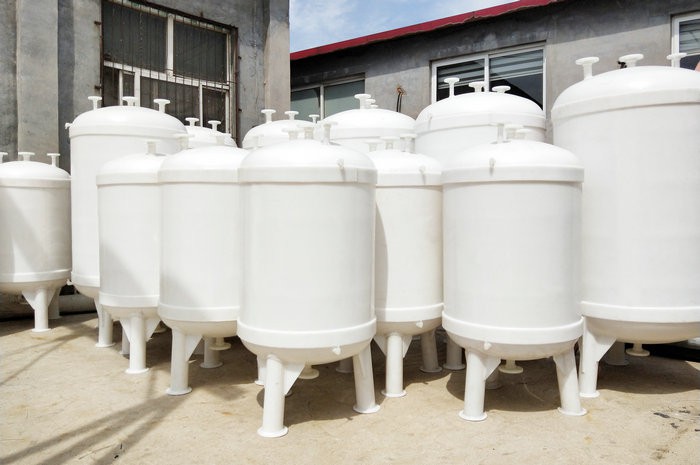 聚丙烯儲(chǔ)罐